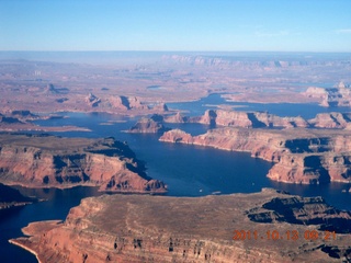 51 7qd. aerial - Lake Powell