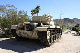 Sean's pictures - Chiriaco Summit (L77) - Patton tank museum