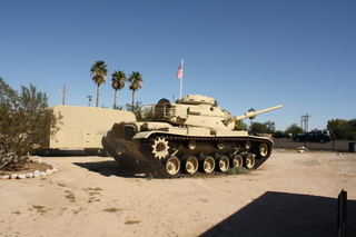 Sean's pictures - Chiriaco Summit (L77) - Patton tank museum