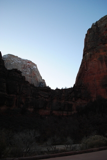 41 7sf. Zion National Park - pre-dawn drive