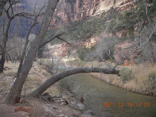 416 7sf. Zion National Park - Angels Landing hike start