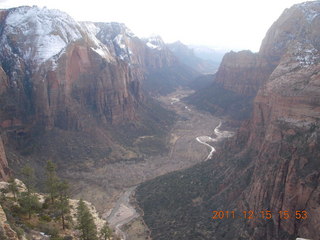 Zion National Park - Angels Landing hike - chains - Adam