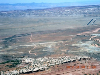 aerial - Canyonlands field (CNY)