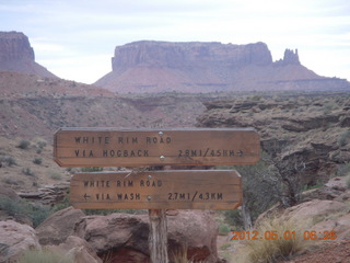 Canyonlands Murphy hike - signs