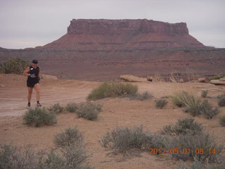 Canyonlands Murphy hike - Adam runing (tripod)