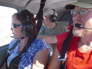 864 7xk. Eileen, Bill, George, and Adam flying in N8377W