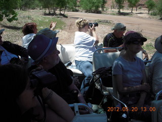 Canyon de Chelly tour - ancient dwellings