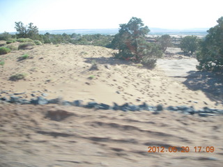 driving to Spider Rock viewpoint