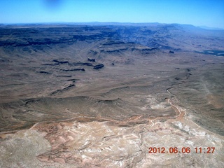 14 7y6. aerial - Grand Gulch area