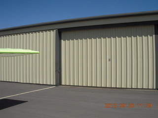 Larry S's hangar at Glendale (GEU)