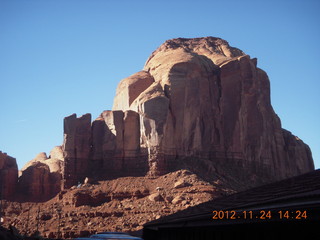 36 83q. Monument Valley tour