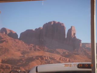 Monument Valley tour - busload of Japanese tourists