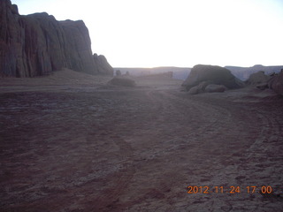 224 83q. Monument Valley tour