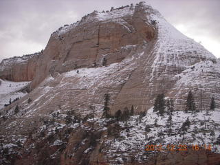 230 84p. Zion National Park - Angels Landing hike - West Rim trail