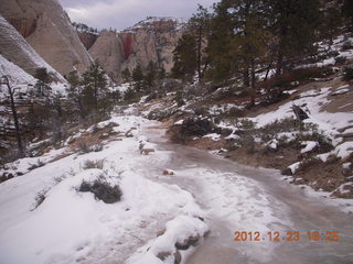 Zion National Park - Angels Landing hike - West Rim trail - icy path