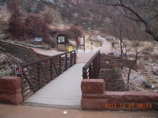 Zion National Park - cloudy, foggy Observation Point hike