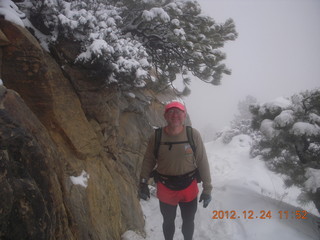 Zion National Park - cloudy, foggy Observation Point hike - Adam