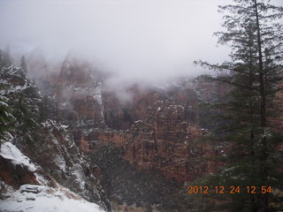 Zion National Park - cloudy, foggy Observation Point hike