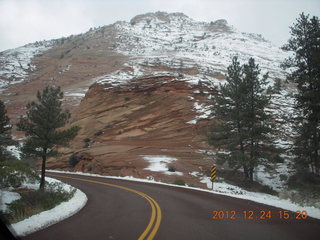 300 84q. Zion National Park - drive