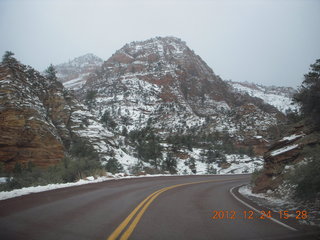 Zion National Park - drive - tunnel