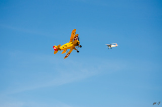 Yaseen's pictures - airplane flying over Cactus Fly-in