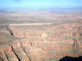 1698 87x. aerial - Grand Canyon