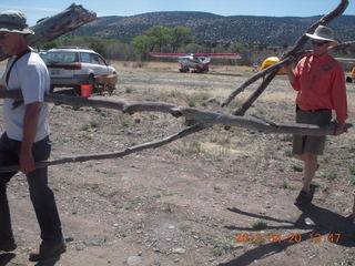 108 88l. Double Circle Ranch at Eagle Creek - group hike, bring wood back