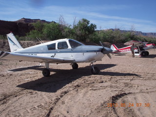 Mineral Canyon - another airplane