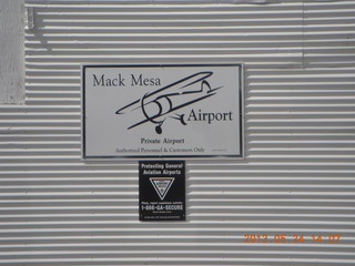 96 89q. Mack Mesa