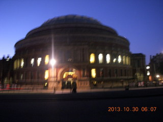 8 8ew. London run - Albert Hall