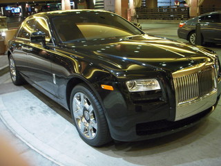 Venetial Hotel -- Rolls Royce in parking lot