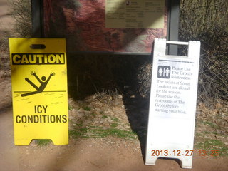 102 8gt. Zion National Park - Angels Landing hike - signs