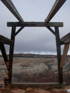 86 8gu. Zion National Park - Cable Mountain hike end - structure