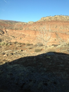 Cave Valley hike - second cave - petroglyphs