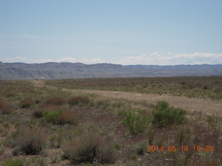 N51SA landing at Sand Wash airstrip