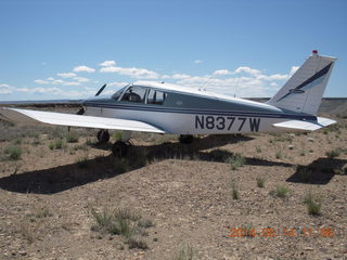 Mike T taking the radios out of n8377w