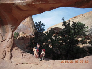 2315 8mg. Arches National Park - Devil's Garden hike - Adam in Double O Arch