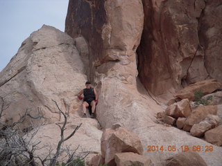 2321 8mg. Arches National Park - Devil's Garden hike - Adam on Dark Angel