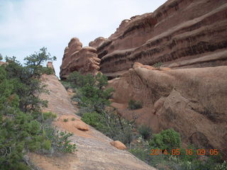 Arches National Park - Devil's Garden hike - Adam on Dark Angel