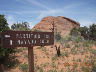 Arches National Park - Devil's Garden hike - sign