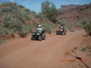 Onion Creek drive - more oncoming vehicles