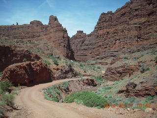 Onion Creek drive - oncoming