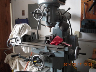 143 8mh. Mack Mesa airport - milling machine