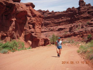 173 8mi. Onion Creek drive - Adam run (tripod and timer)