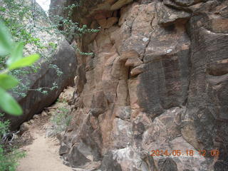 214 8mj. Canyonlands National Park - Needles - Elephant Hill + Chesler Park hike