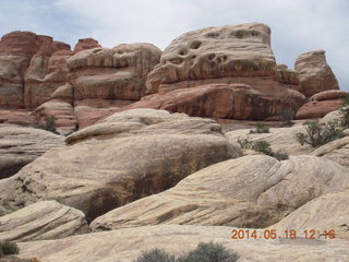 Canyonlands National Park - Needles - Elephant Hill + Chesler Park hike - slot or fissure - steps