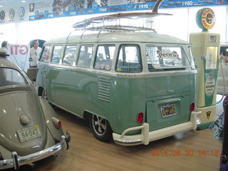 Lunde's Volkswagon - old VW bus