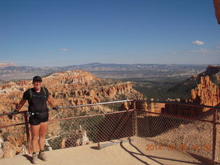 81 8sr. Bryce Canyon + Adam