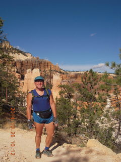 15 8ss. Bryce Canyon - Adam on the Fairyland trail