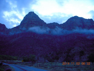 8 8t2. Zion National Park - cloudy dawn